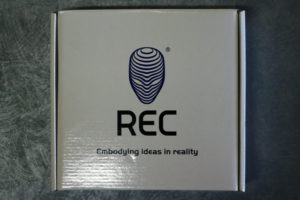 Eine Schachtel voll REC PLA Filament