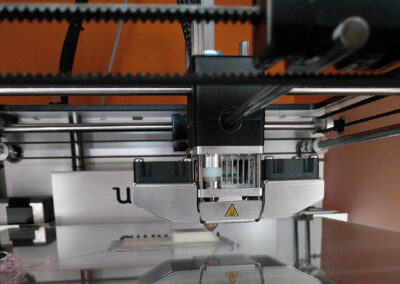 Ultimaker 2+ im Einsatz mit Overture PLA Filament - im Vergleich zu Janbex PLA